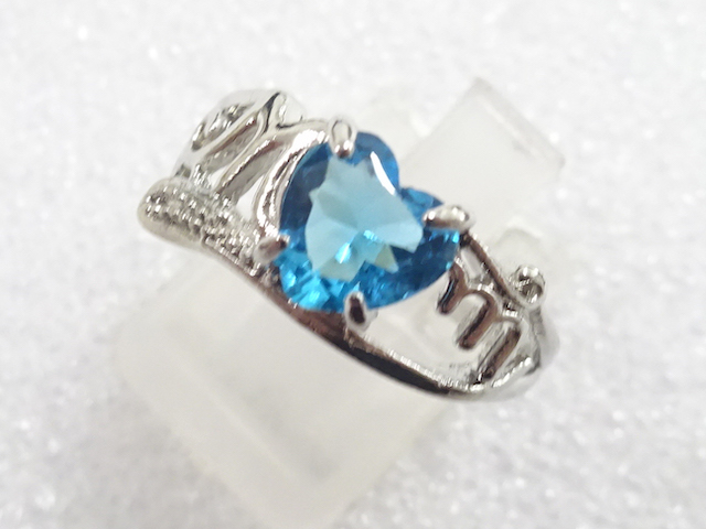 JAPANESE KIMONO / ANTIQUE COLORED STONE RING (SIZE 15)